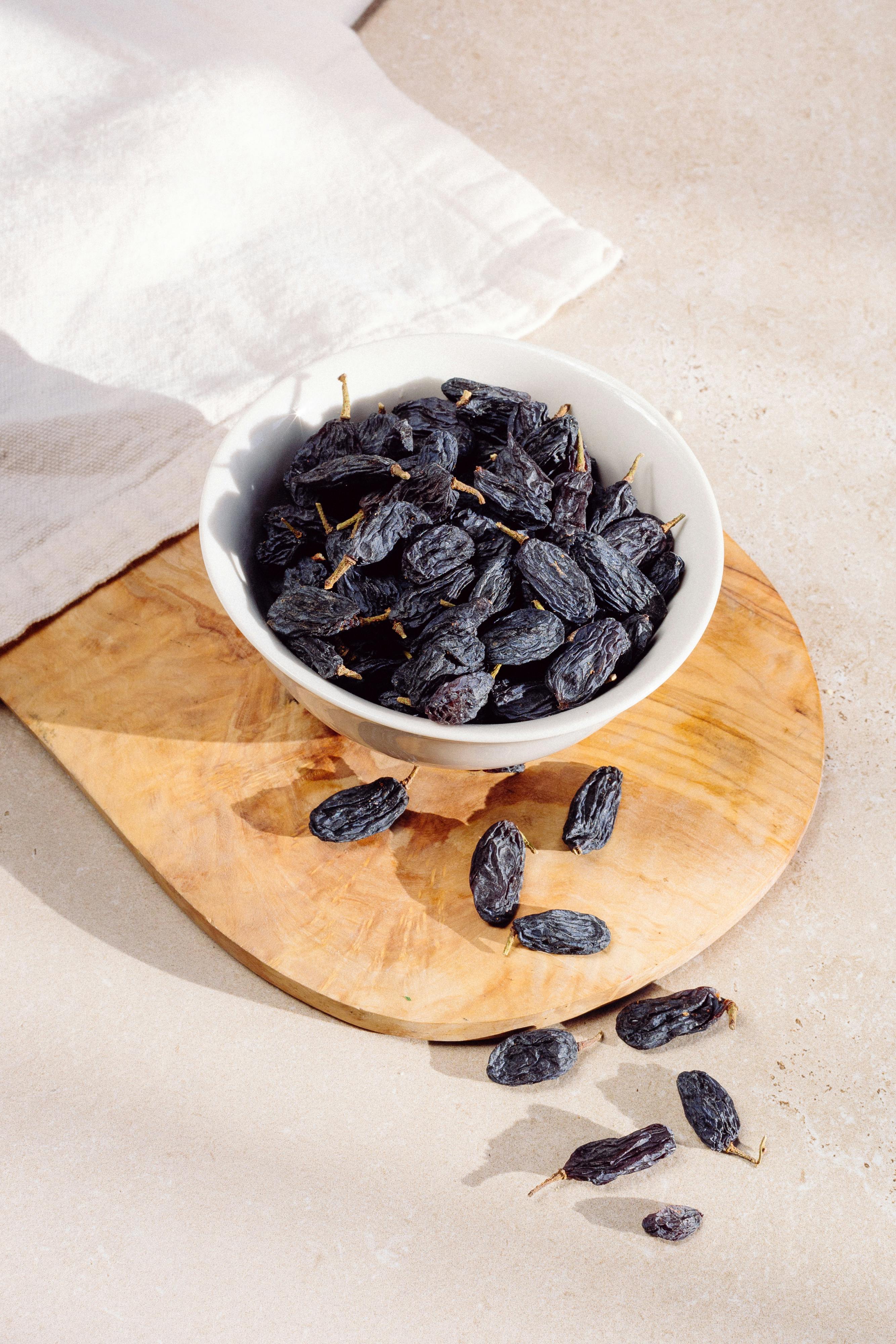 Dried Raisins blue